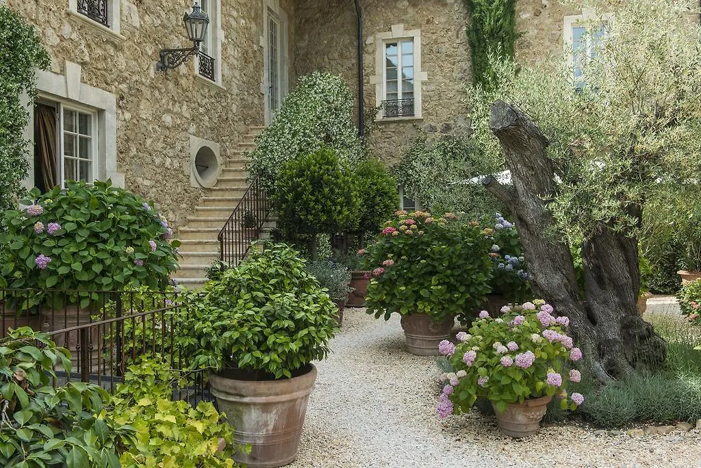 Borgo Santo Pietro Hotel Chiusdino 5*,  Italy